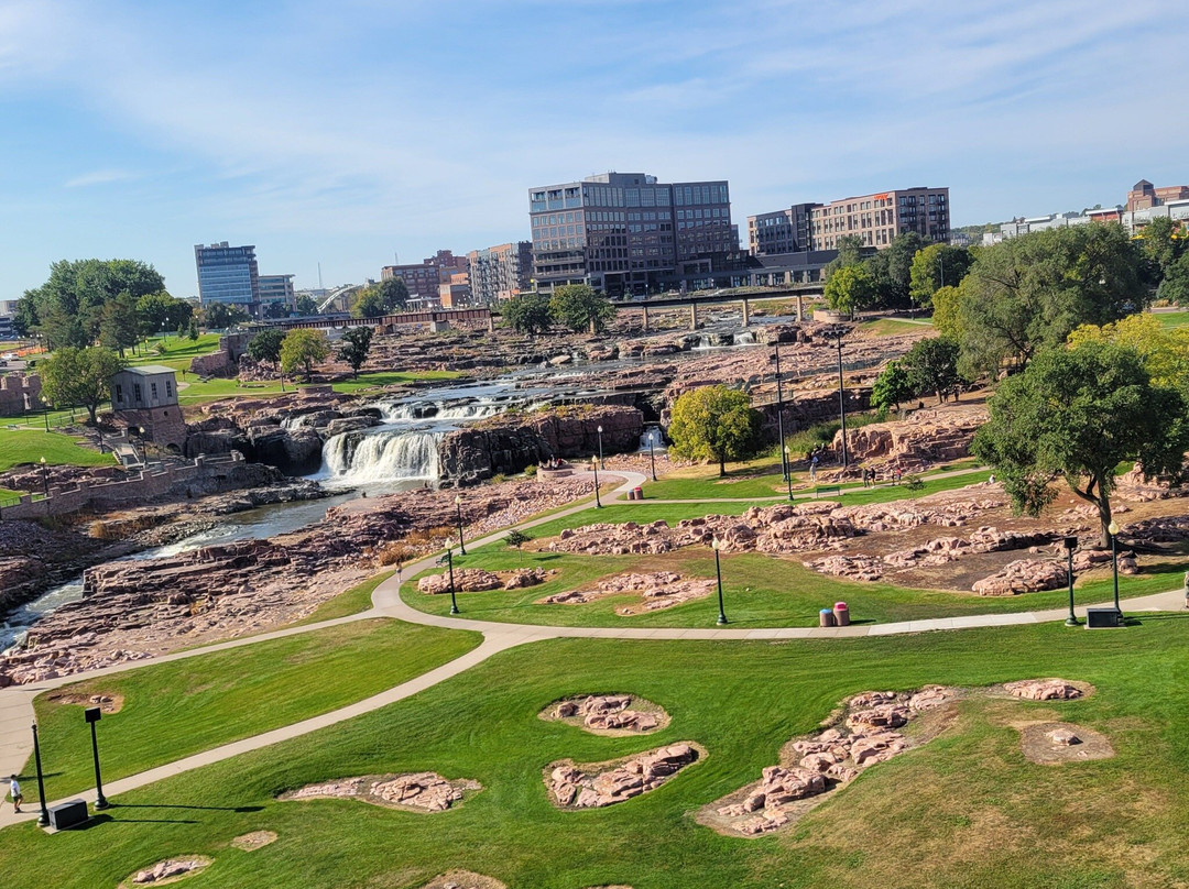 瀑布公园-苏福尔斯必去景点