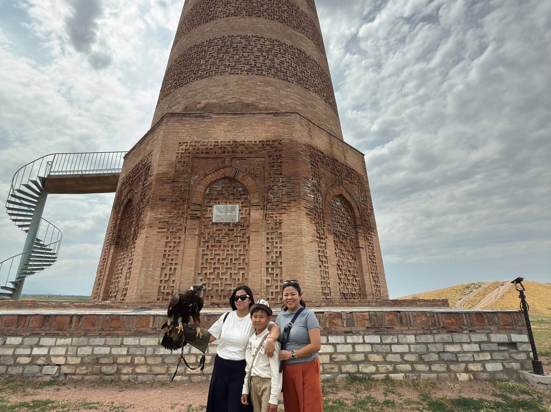 Burana Tower and Konorchek Canyon-Tokmok必去景点