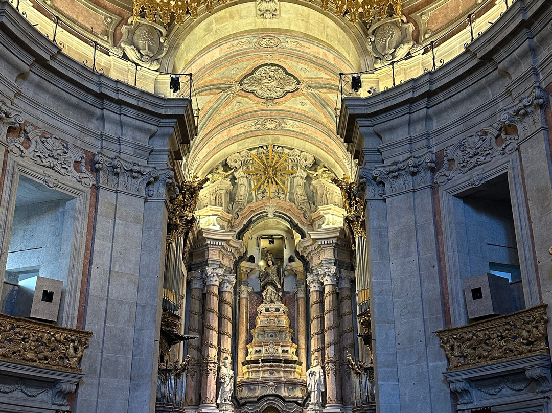Clérigos Church-波尔图必去景点