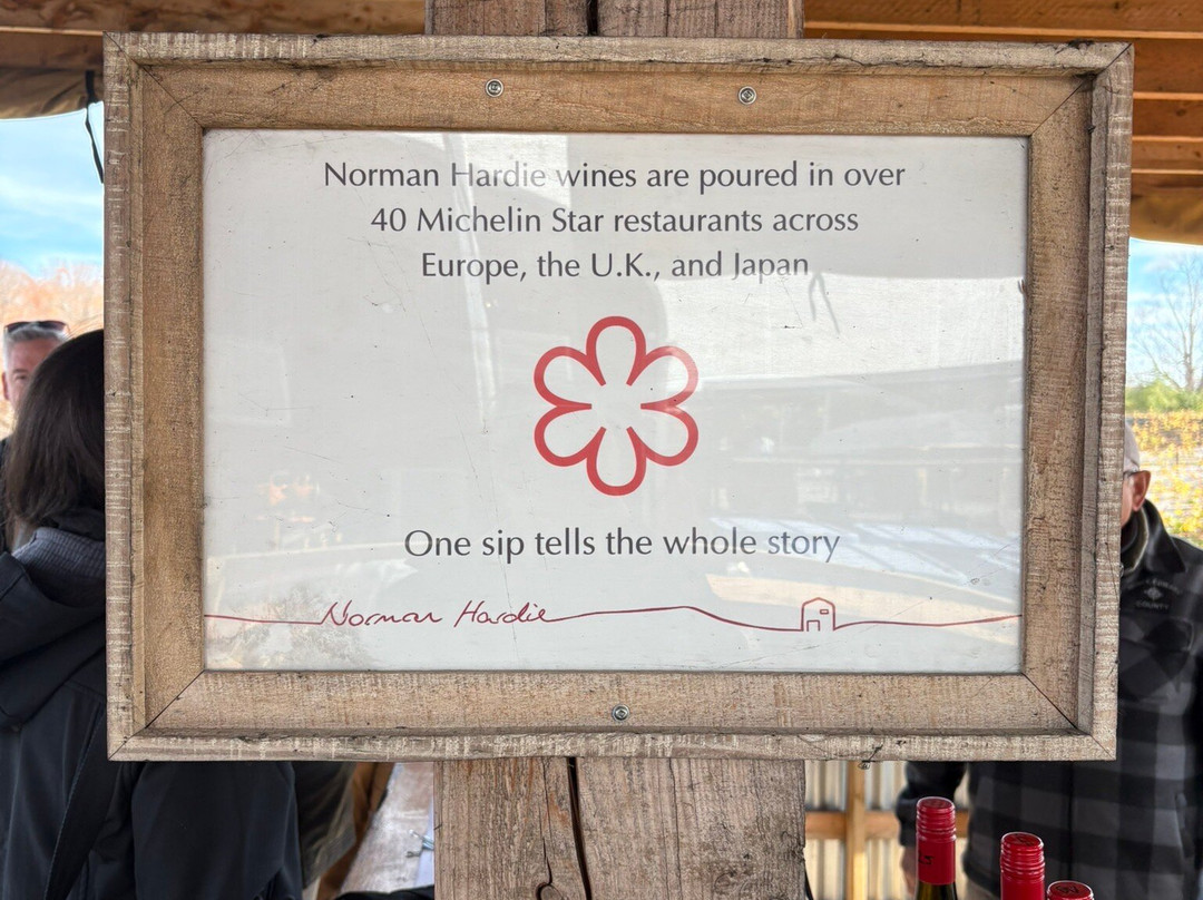 Norman Hardie Winery and Vineyard-Hillier必去景点