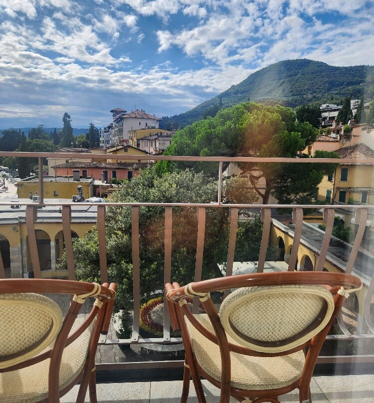 杜拉克酒店主图