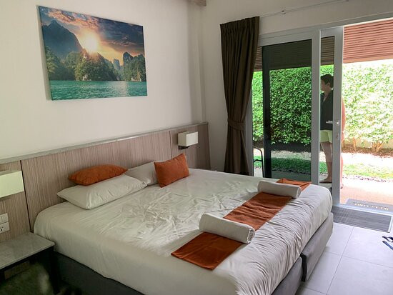 普吉岛机场酒店主图