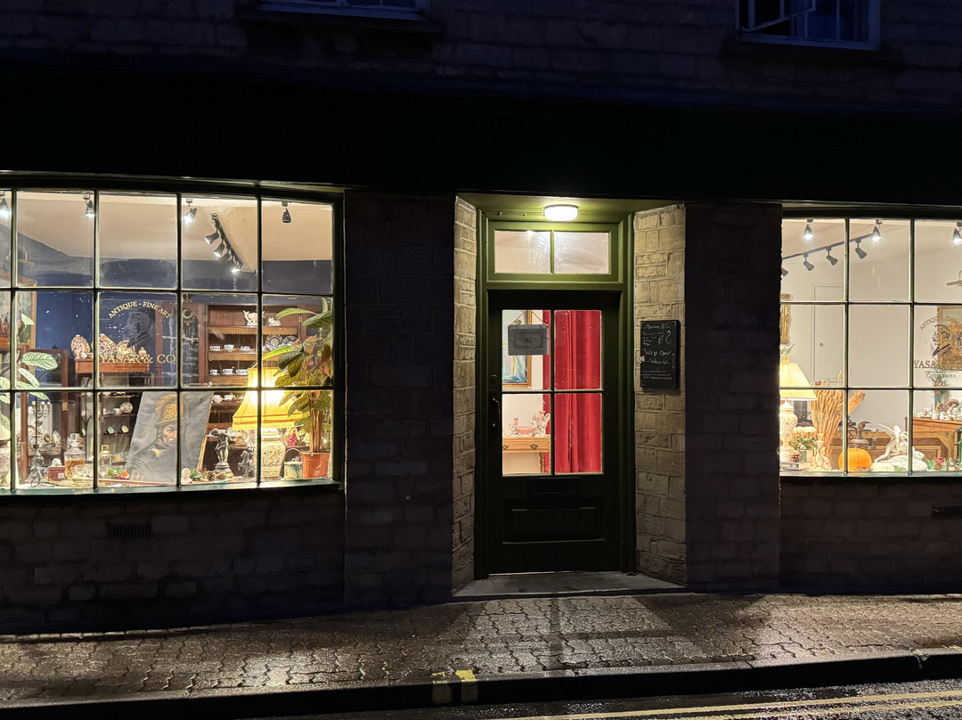 Yasar & Co. Antiques-赛伦塞斯特必去景点