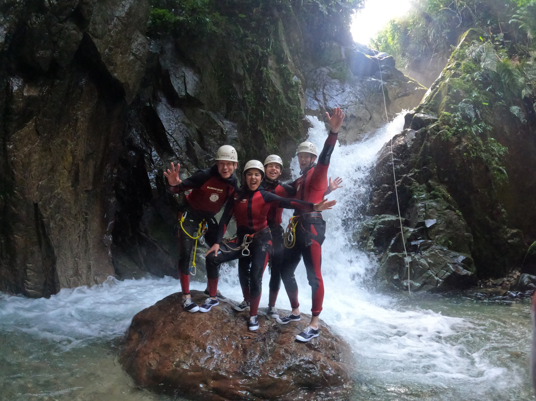 Geotours Adventure & Fun-巴尼奥斯必去景点