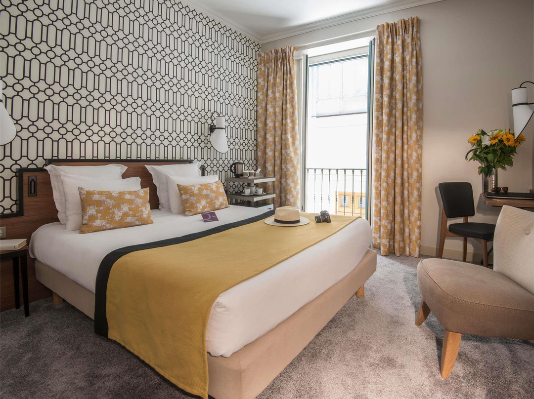 尼斯花卉市场美居酒店主图