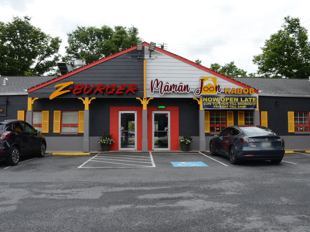 Z Burger & Maman Joon Kabob