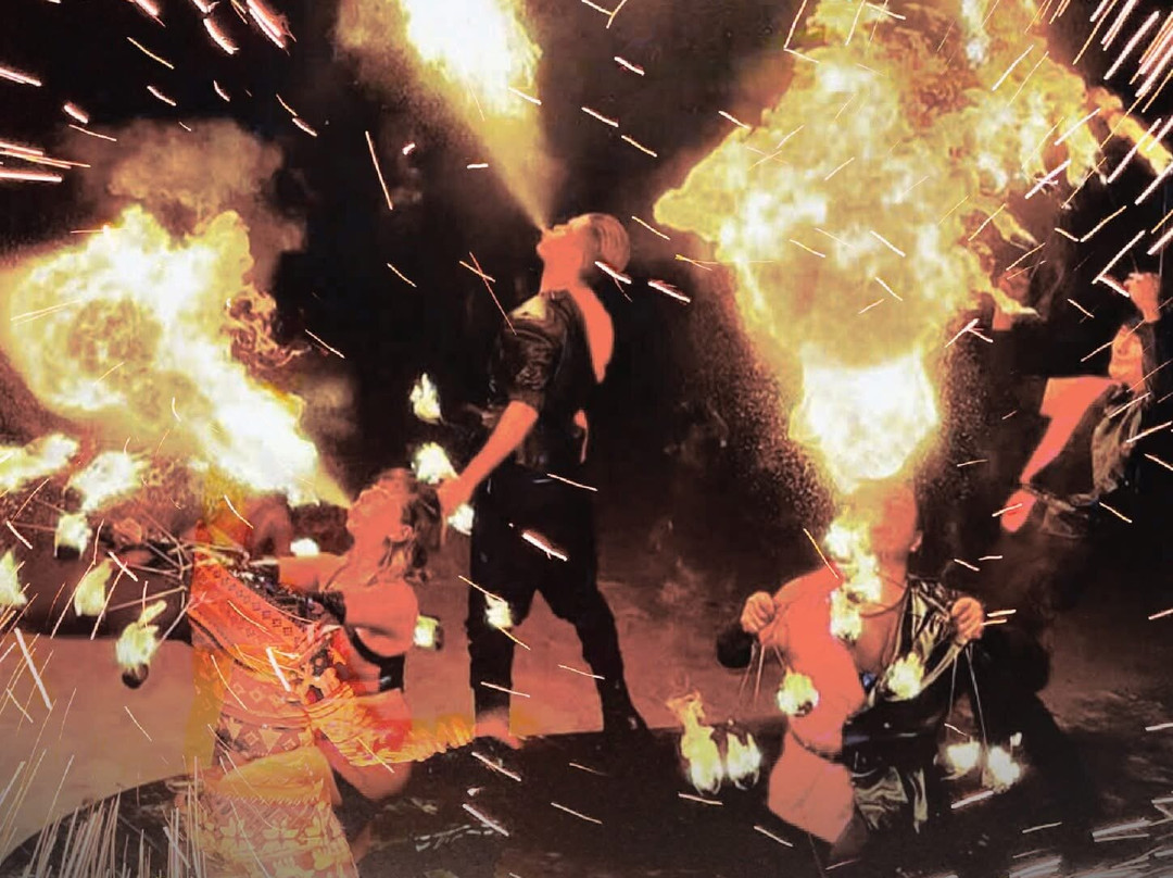 Versailles Mud Bath, Spa & Beach Club-富国岛必去景点