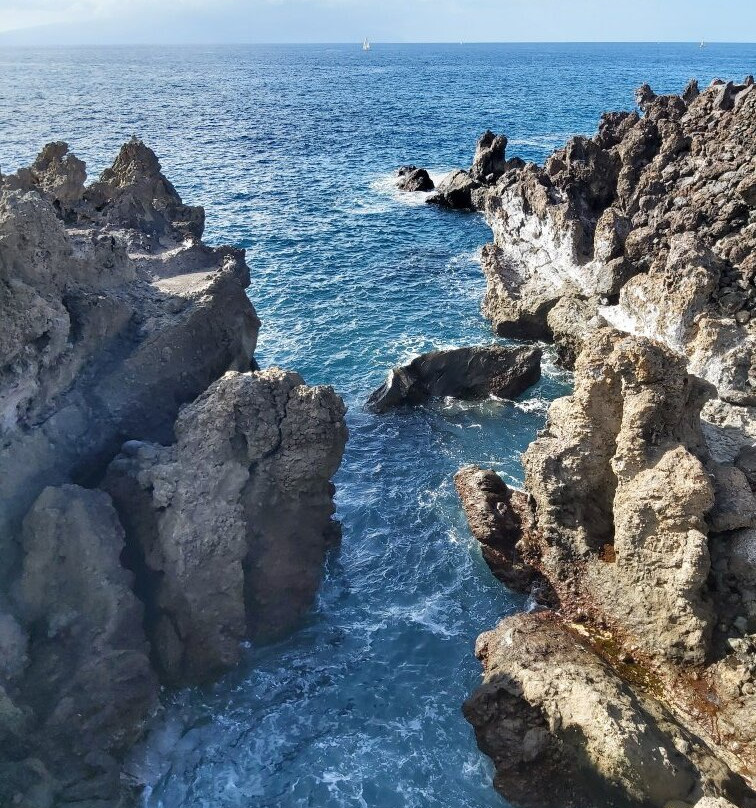 Playa de San Juan-圣胡安海滩必去景点