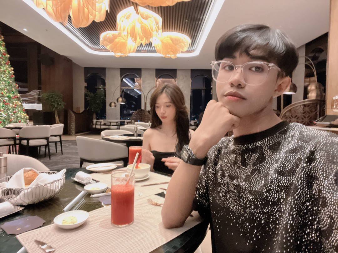 Arjuna Solitaire Hotel