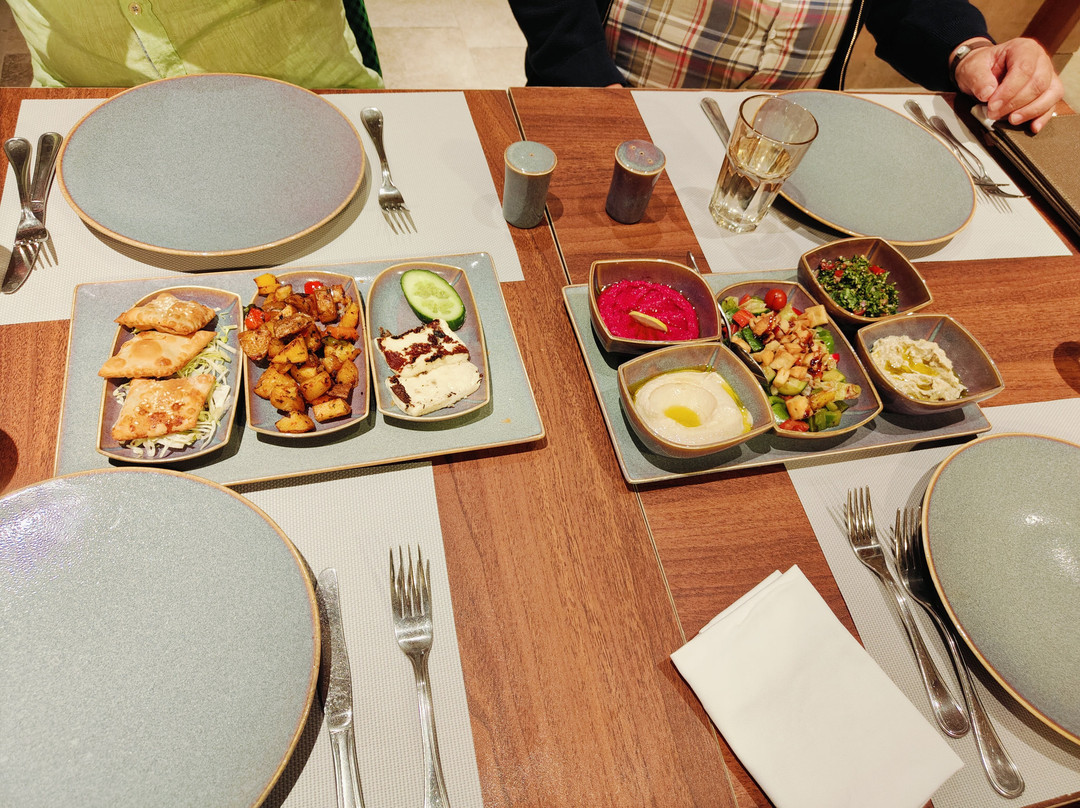 Amoura Ala carte Restaurant