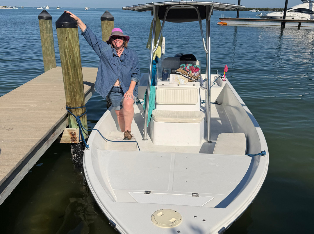 Monroe Canal Marina-Saint James City必去景点