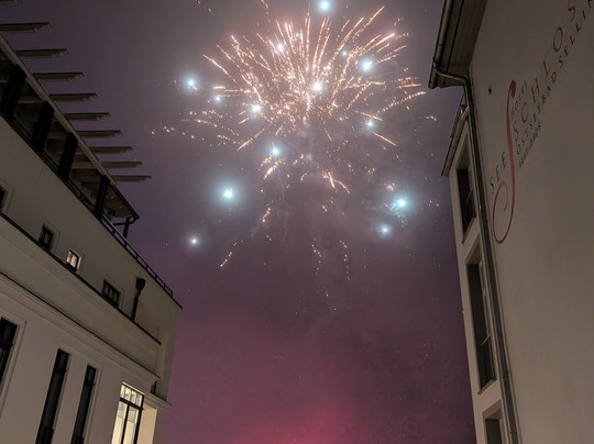 塞灵希彻洛斯酒店主图