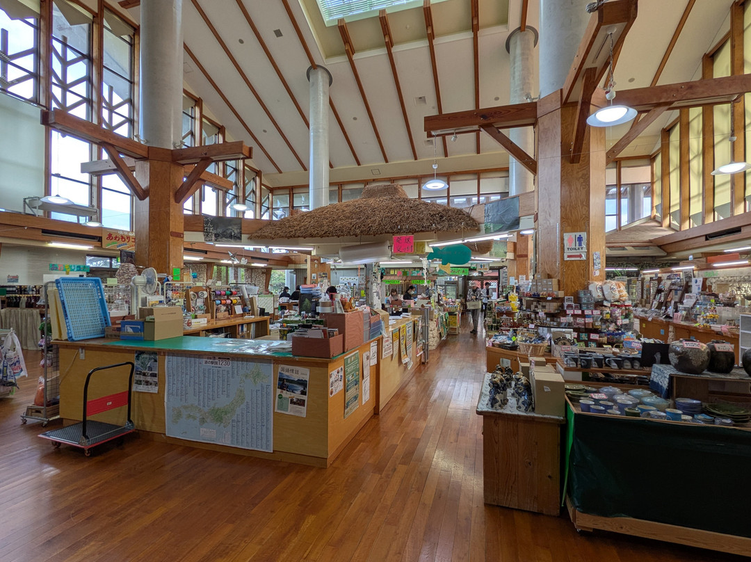 Michi-no-Eki Yuiyui Kunigami-国头村必去景点