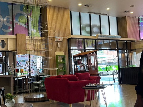 波普！城市连锁节庆酒店主图