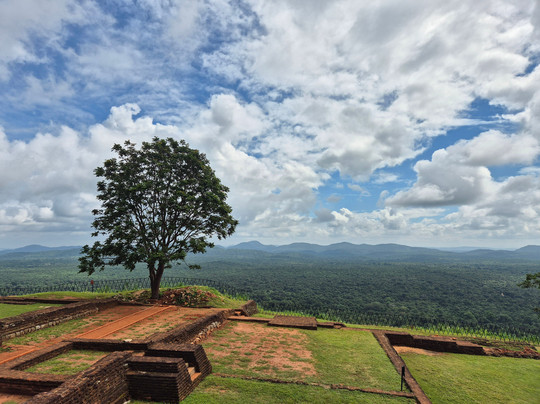 Voyager Sri Lanka by S. P. PATHIRANA (PVT) LTD-Maharagama必去景点