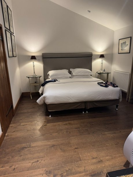 Eckington Manor-官方