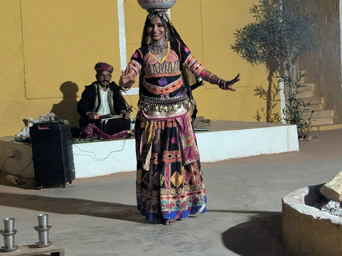 Incredible India by Car-新德里必去景点