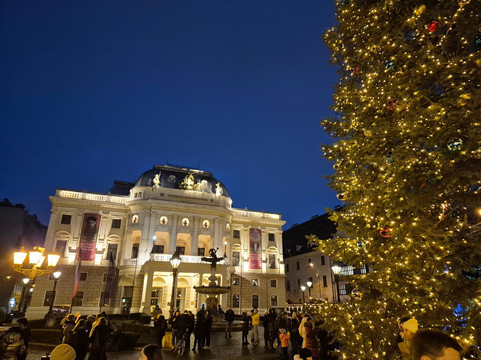 Slovak National Theatre-布拉迪斯拉发必去景点