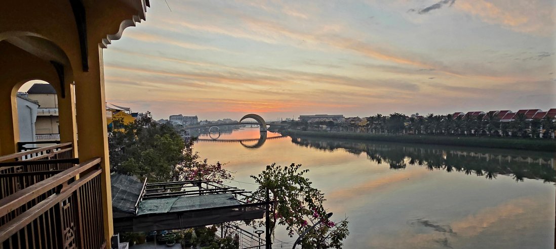小河滨豪华水疗酒店-酒店景观