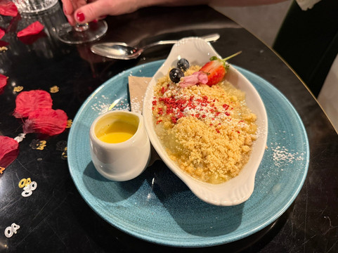 切斯特顿酒店主图