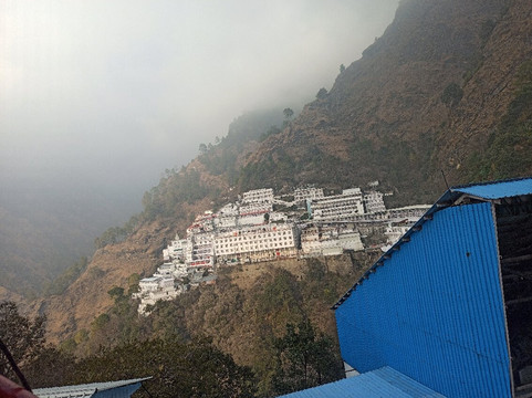 Vaishno Devi-格德拉必去景点