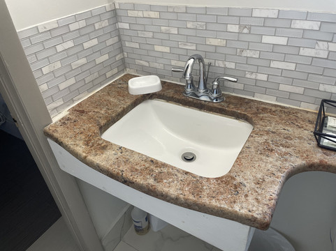 可可阿波罗酒店主图