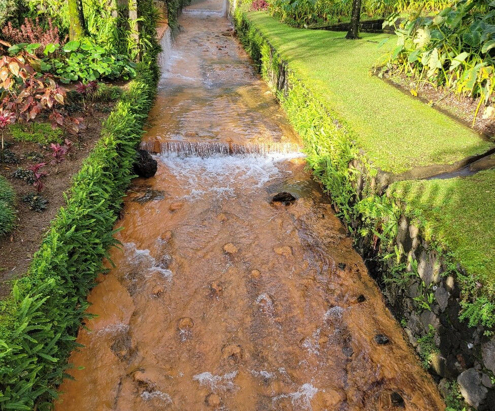 Poça da Dona Beija-富尔纳斯必去景点