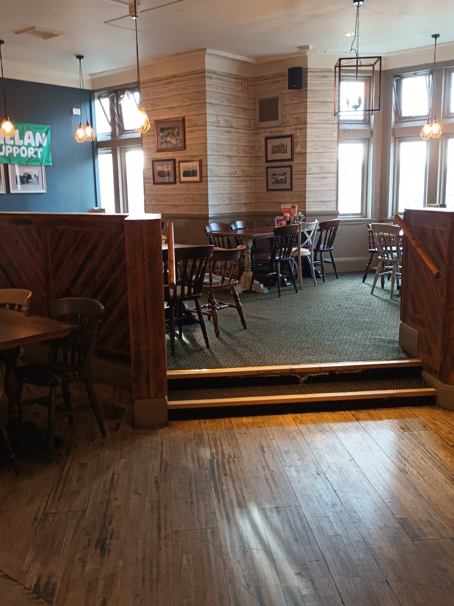 晚安皇家酒店-官方