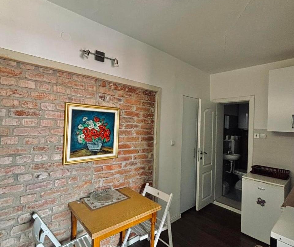 Villa Flora Guesthouse