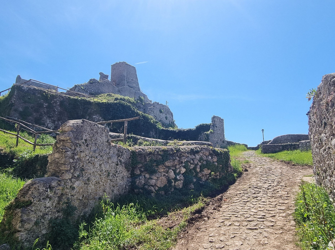 Castello Normanno di Gioia Sannitica-Gioia Sannitica必去景点