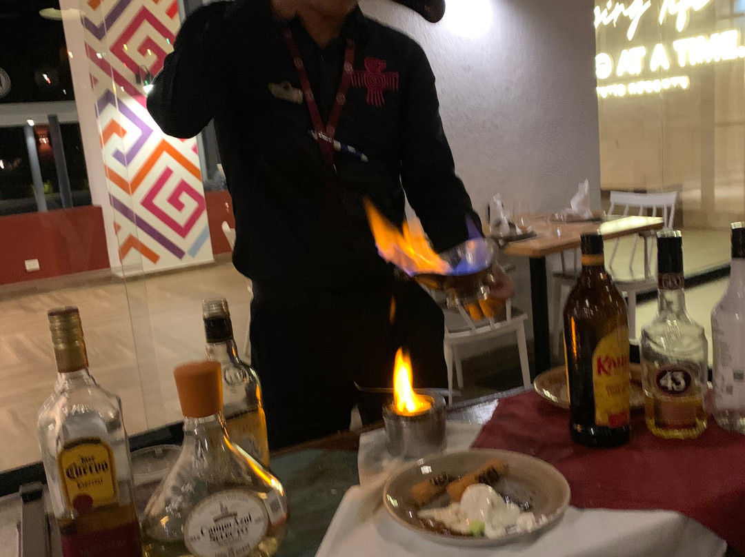 女人海滩壮丽优雅酒店-全包主图