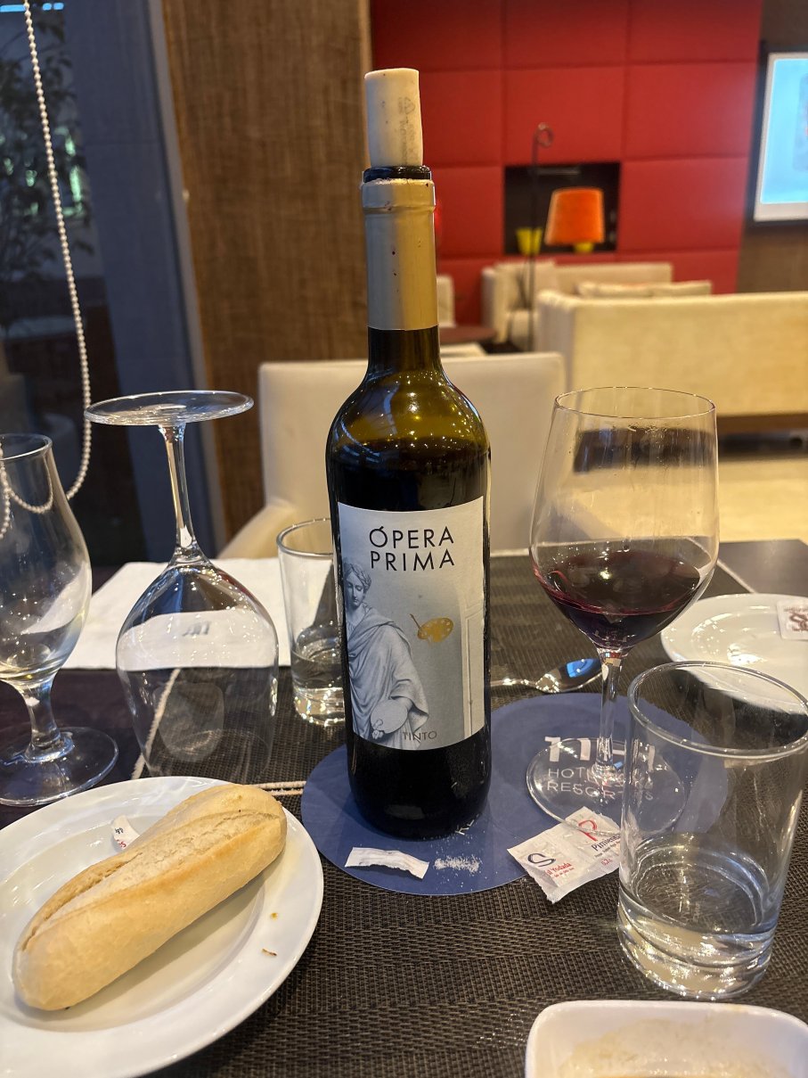 直布罗陀酒店-旅行者