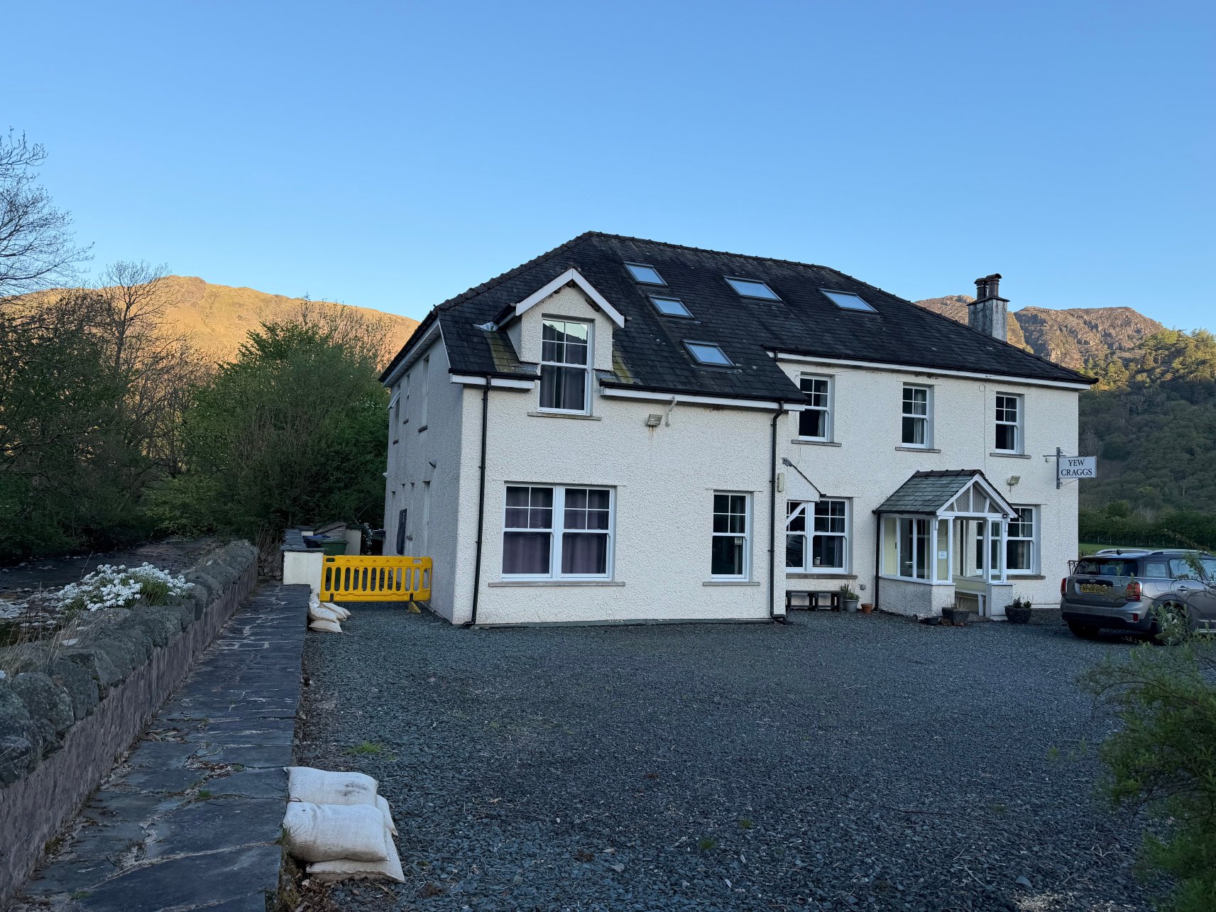 Yew Craggs Guest House-旅行者