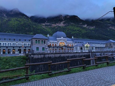 坎弗朗克站皇家世外桃源酒店-旅行者