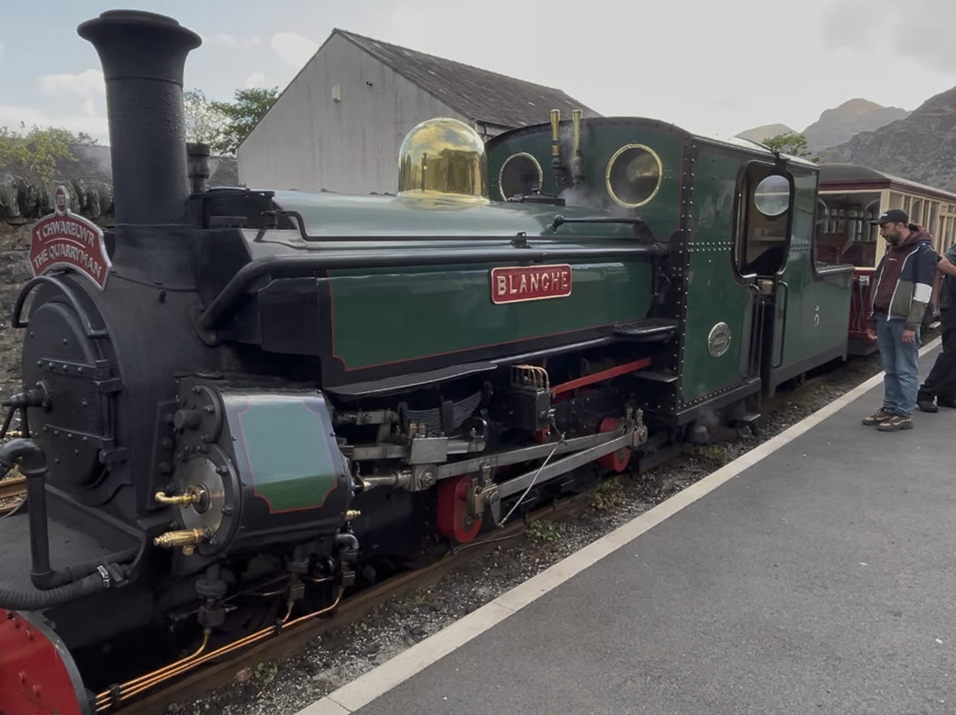 Ffestiniog & Welsh Highland Railways-波特马多克必去景点