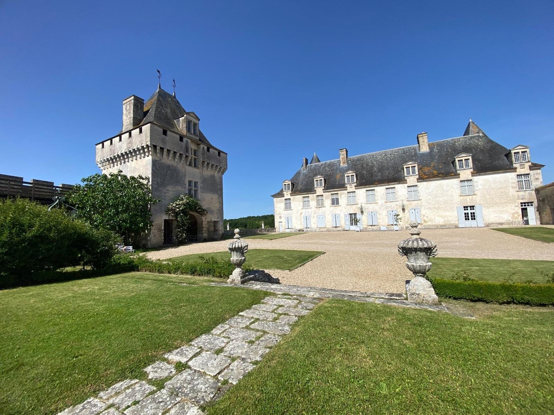 Château de La Roche Courbon-Saint Porchaire必去景点