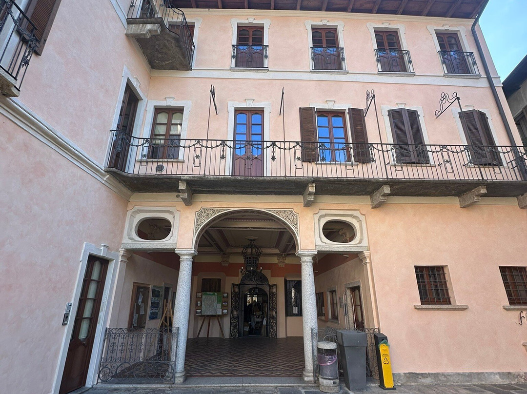 Villa Bossi-奥尔塔圣朱利奥必去景点