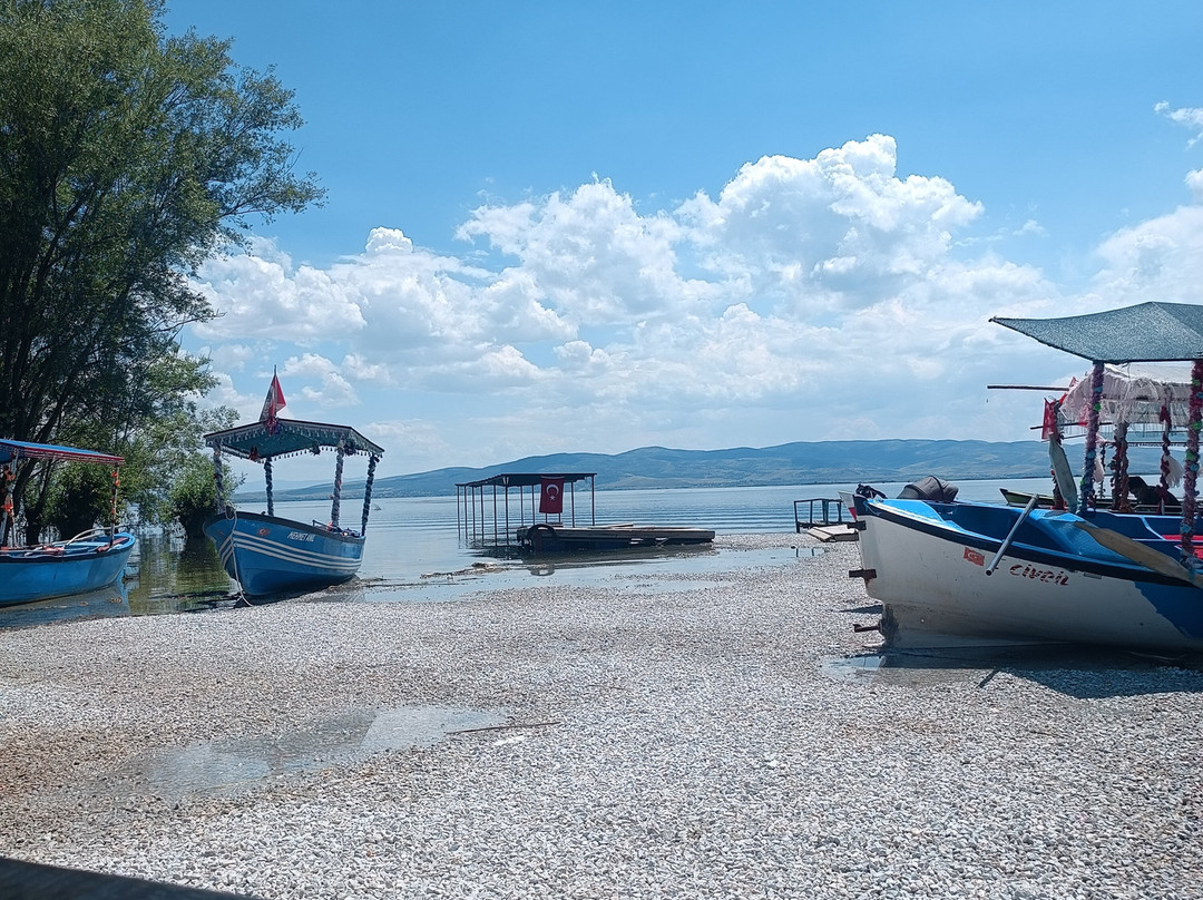 Lake Isikli-Civril必去景点
