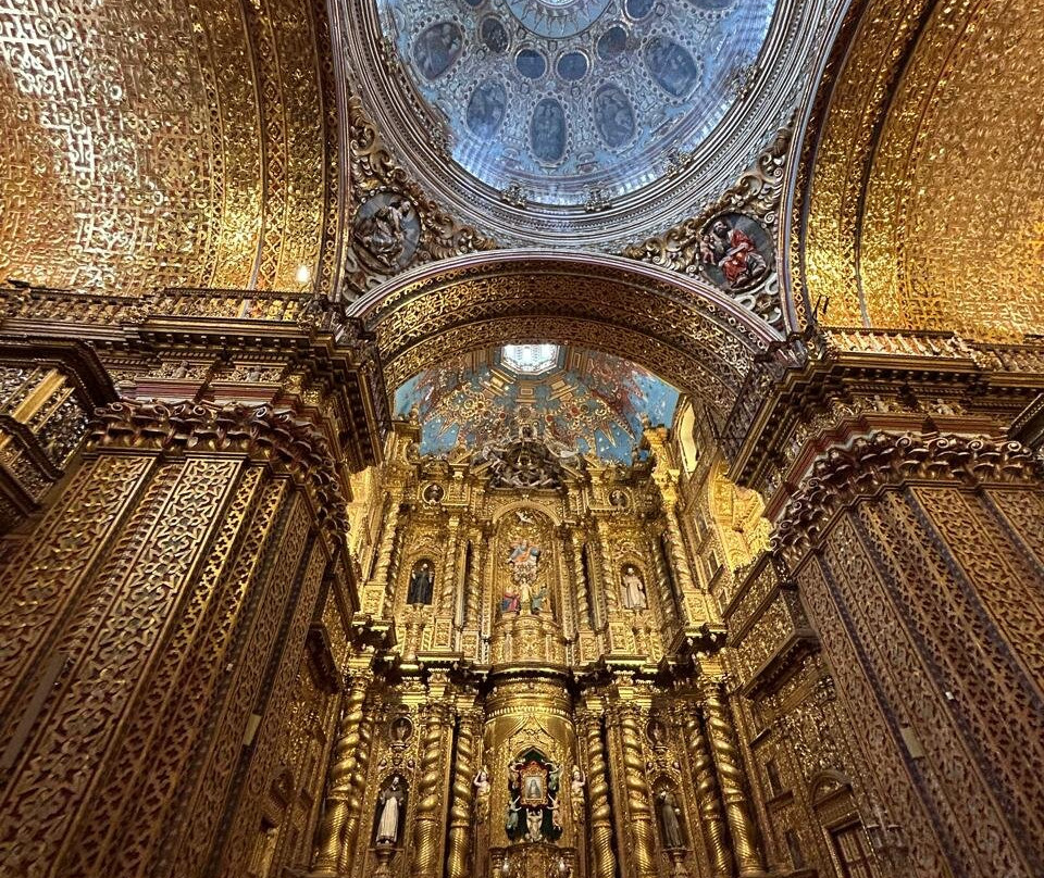 耶稣陪伴教堂（Iglesia de La Compania de Jesus）-基多必去景点
