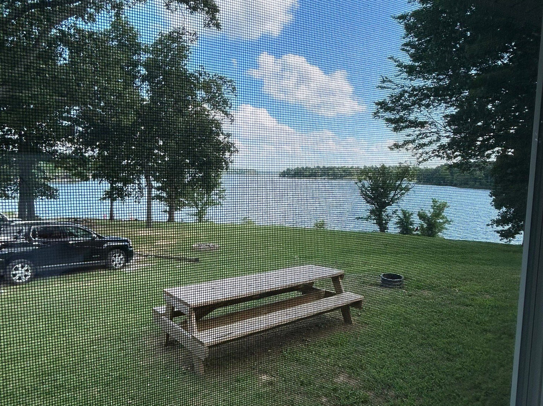 Moors Resort & Marina on Kentucky Lake主图