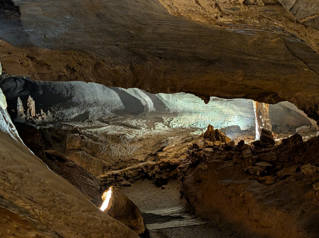 Bristol Caverns-布里斯托尔必去景点