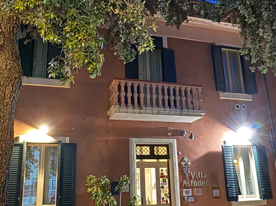 格利埃斯福德利酒店主图