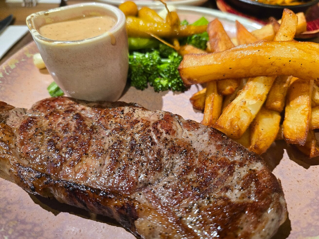 Carson’s Cafe Bar