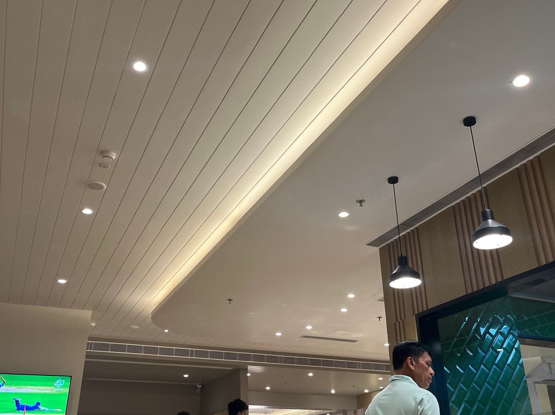 卡特拉瓦什诺德维假日酒店主图