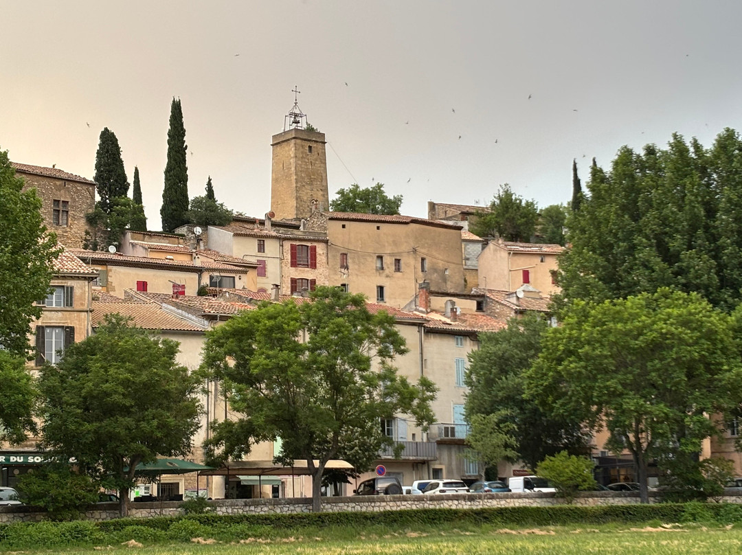 Artelier Provence-Jouques必去景点