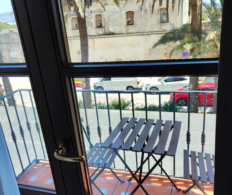 Hotel Avenida Playa主图