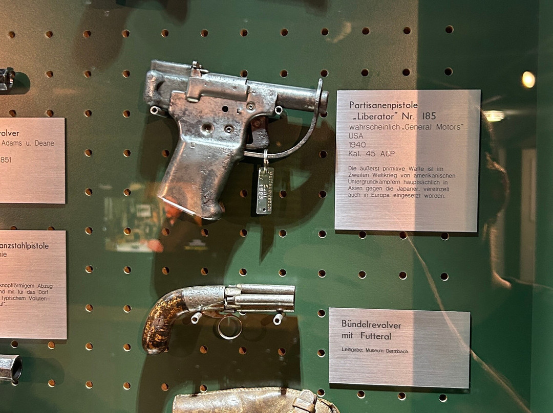Waffenmuseum Suhl-苏尔必去景点