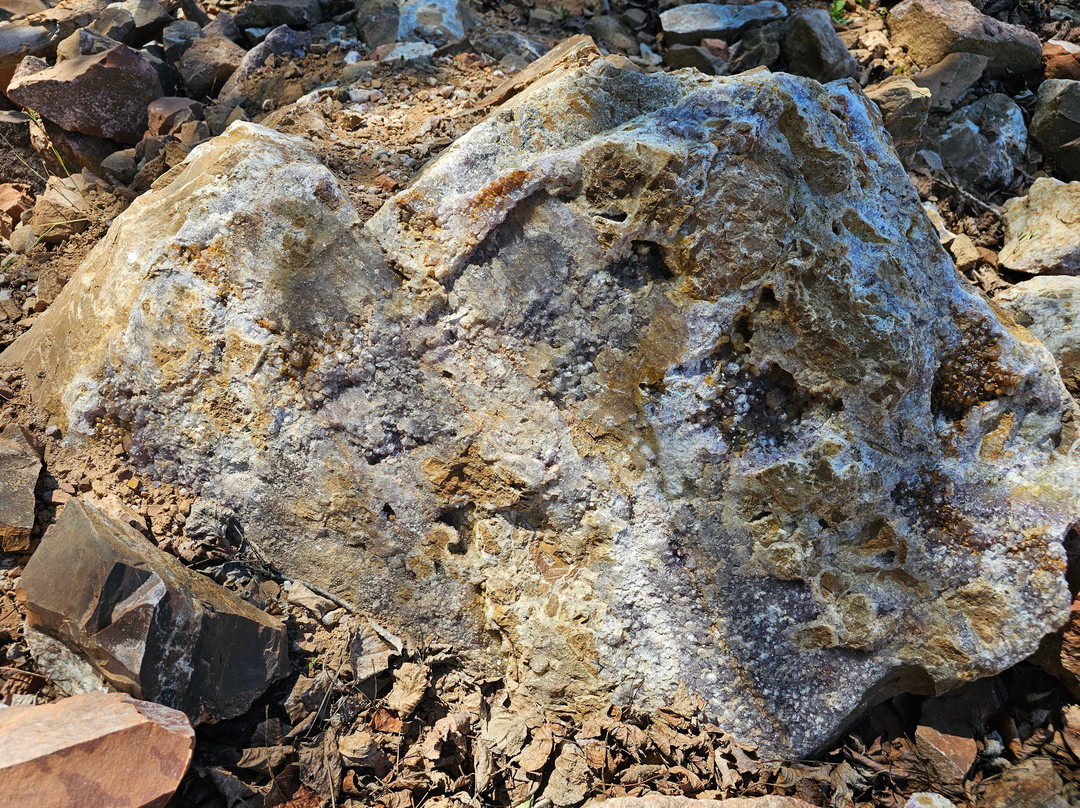 The Blue Point Amethyst Mine-Shuniah必去景点