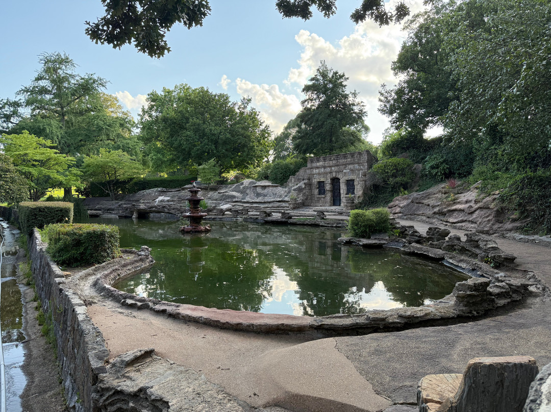 Crystal Shrine Grotto-孟菲斯必去景点