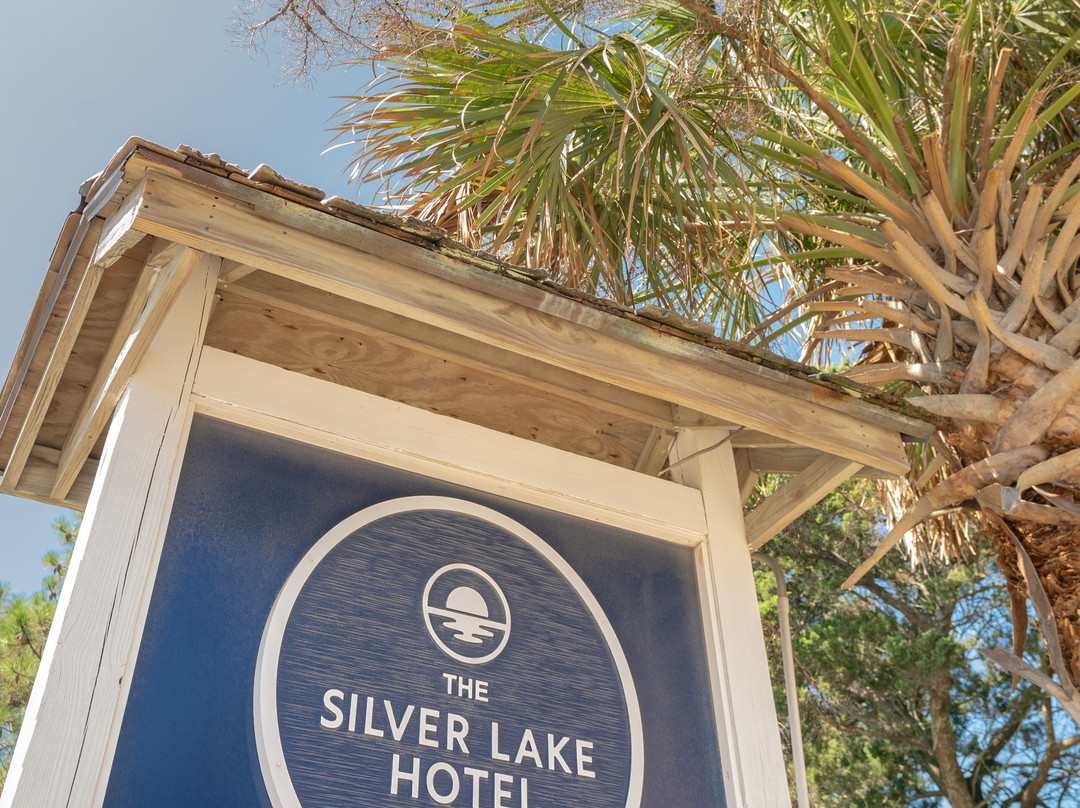 The Silver Lake Hotel at Ocracke主图